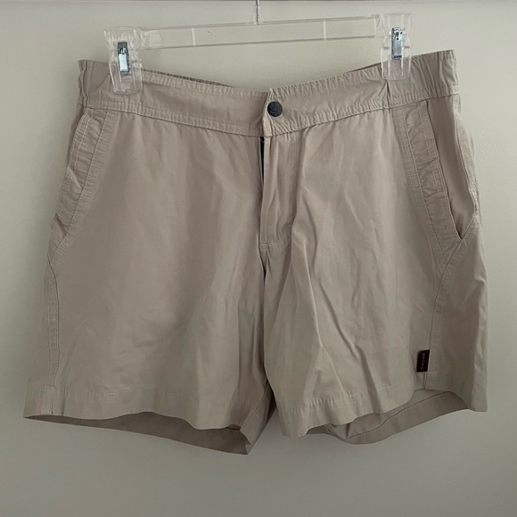 Prana Women’s Shorts Size Medium - Picture 1 of 9